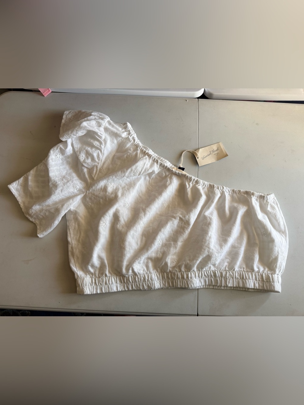 Universal Thread One-Shoulder White Eyelet Crop Top.
Size XXL - Picture 11 of 13